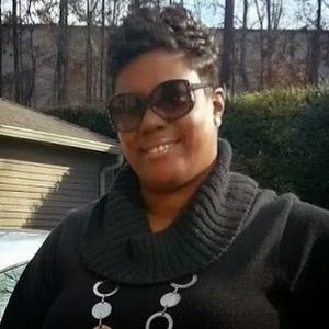 Meet your Posher, Ebony